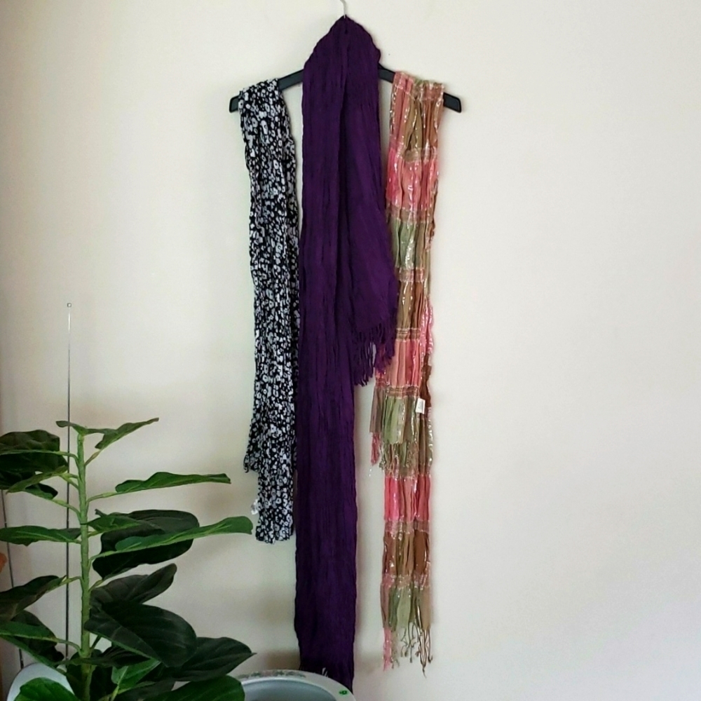 Lot of 3 lightweight scarfs, perfect for scarf tops, Y2K skinny neck scarfs